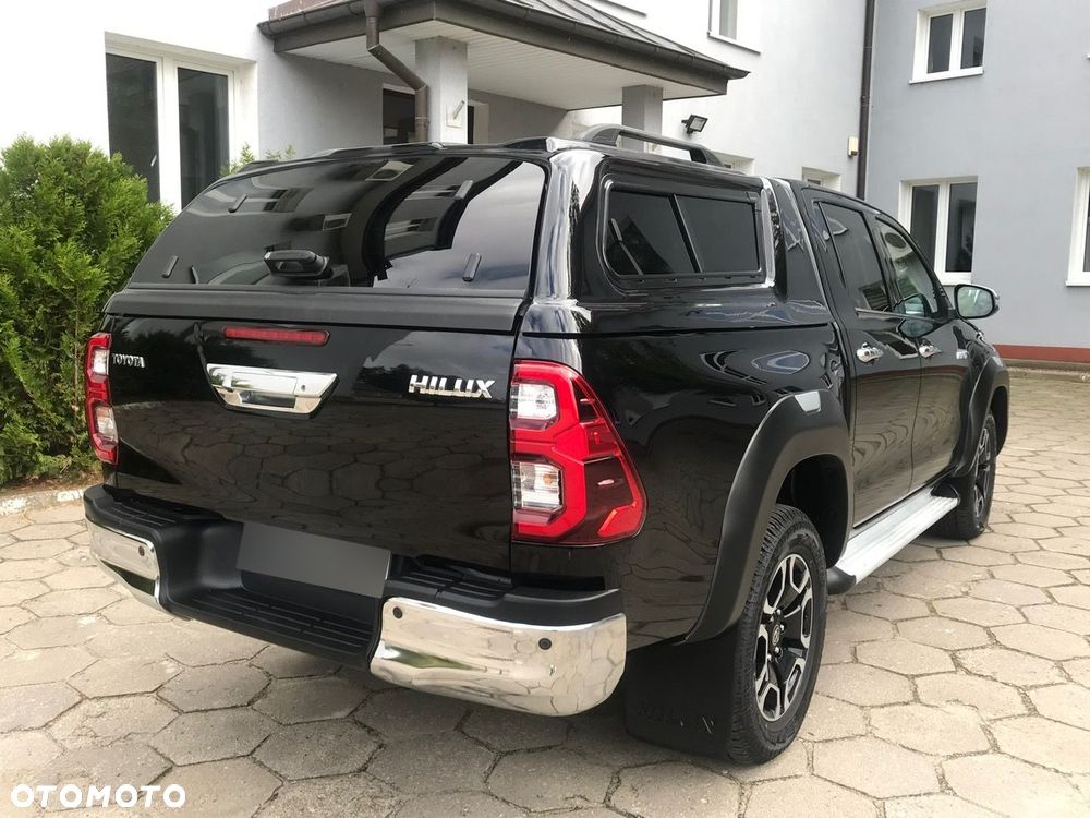 Toyota Hilux 2.8 D-4D Double Cab SR5 4x4 - 16