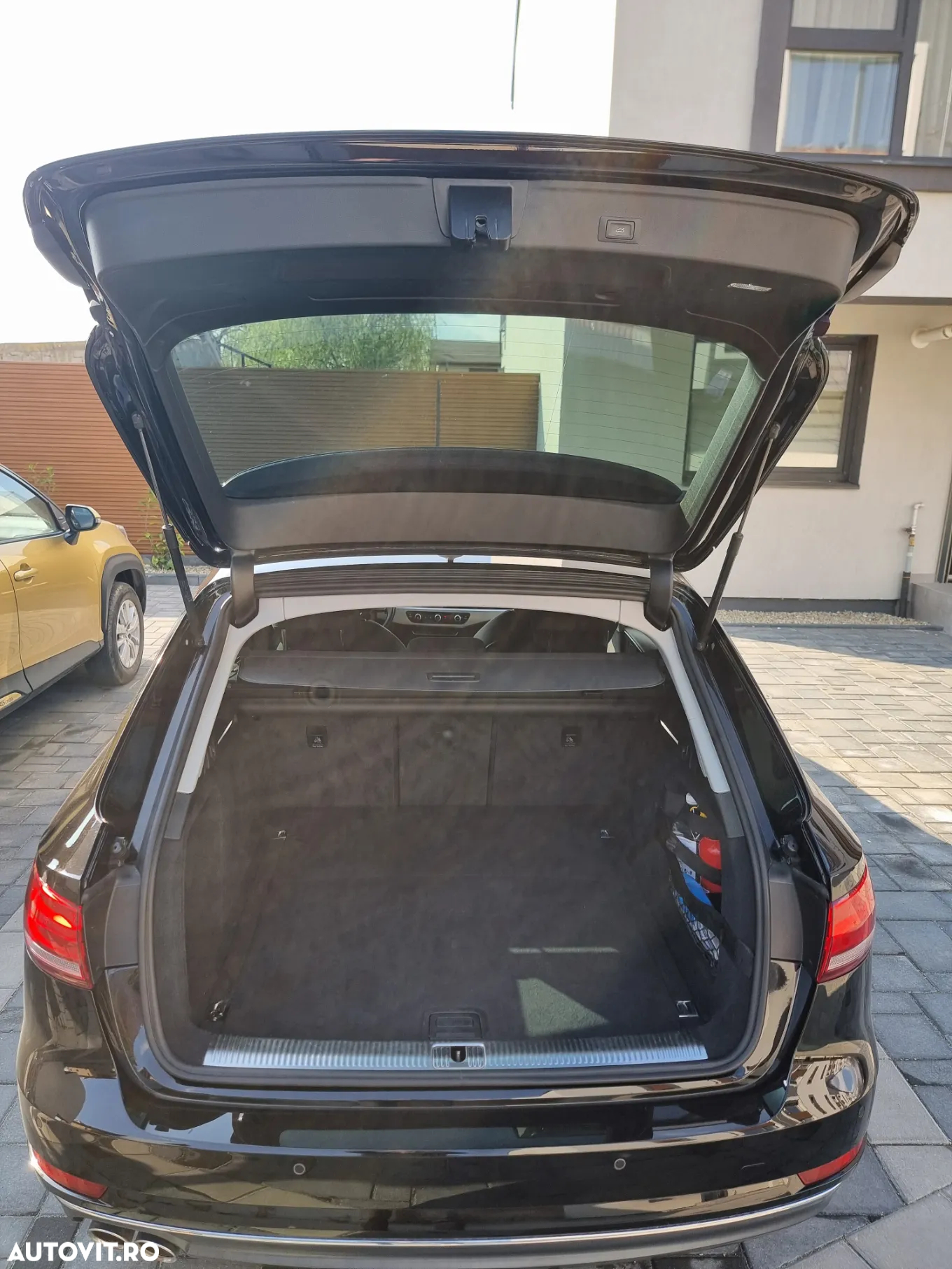 Audi A4 Avant 2.0 TDI S tronic - 8