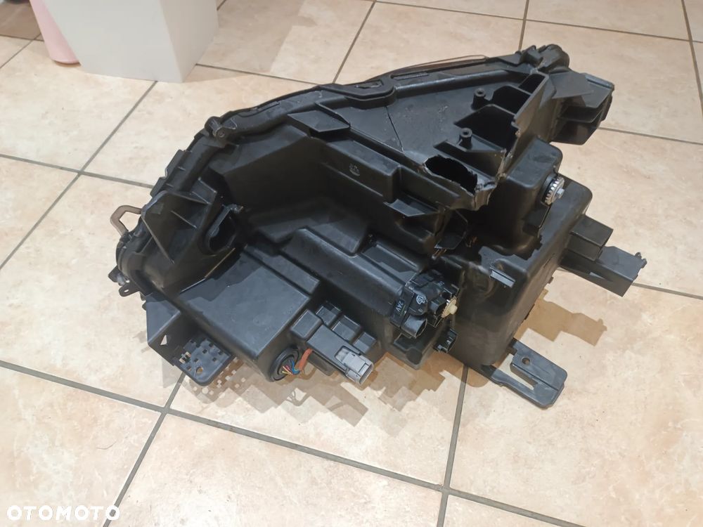 LAMPA LEWA PRZÓD ful LED MITSUBISHI ECLIPSE CROSS ECLIPS FL LIFT 22 - 2