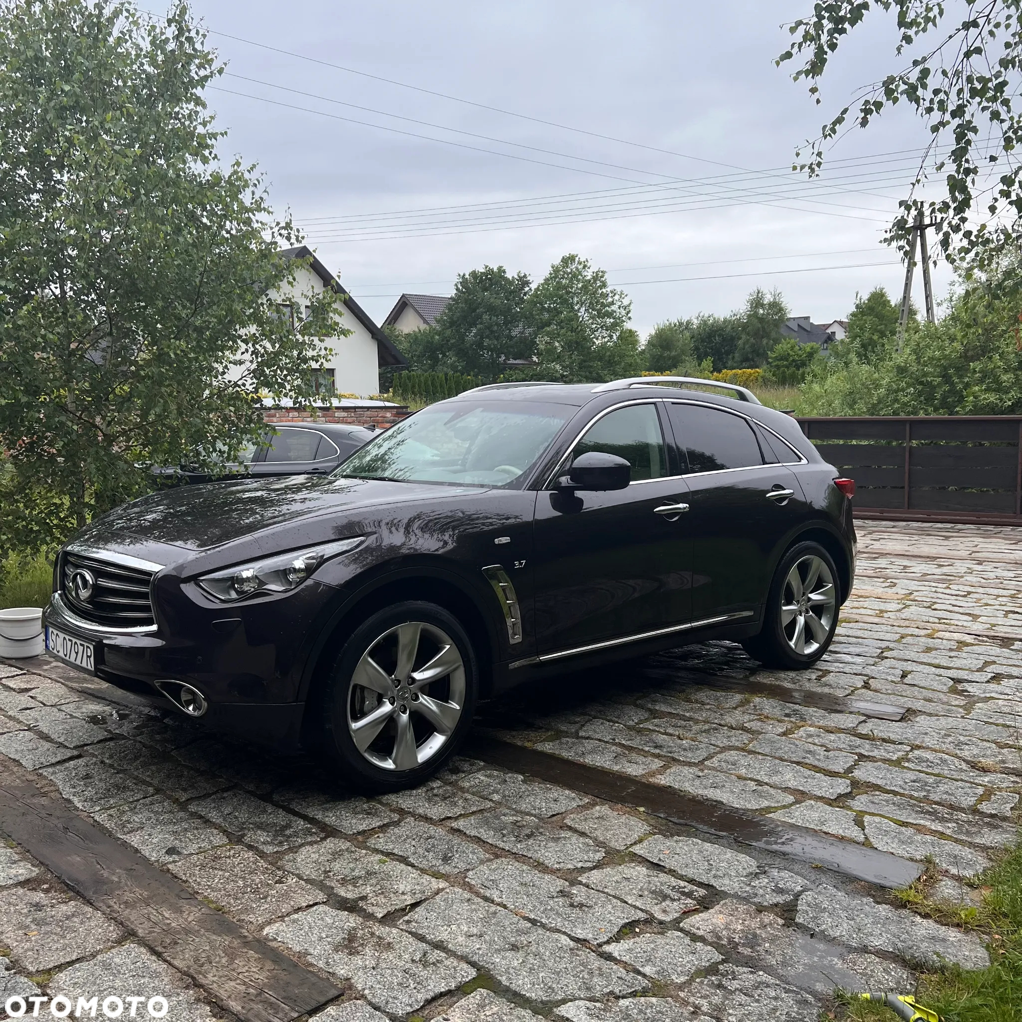 Infiniti Q70 3.7 S Premium - 4