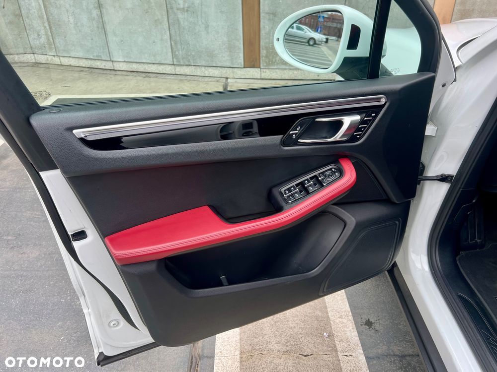 Porsche Macan PDK - 24