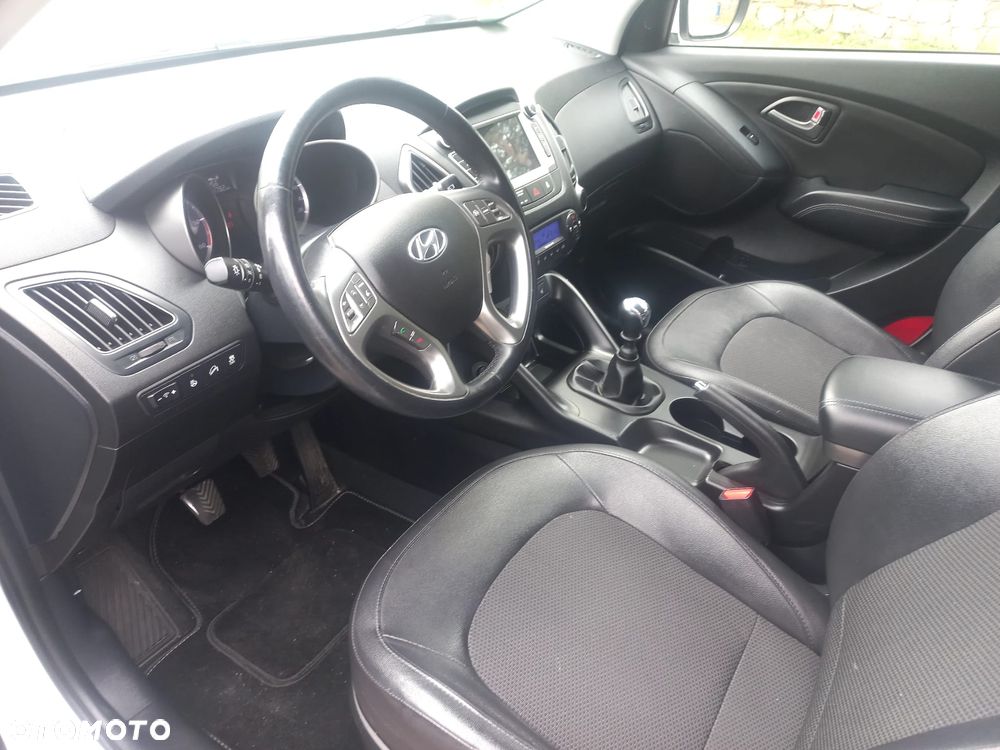 Hyundai ix35 1.7 CRDi 2WD blue Comfort - 6
