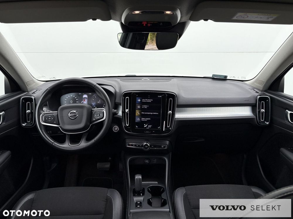Volvo XC 40 - 24