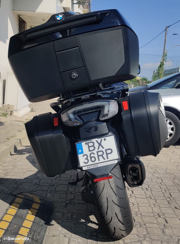BMW R 1300 RT Triple Black - 9