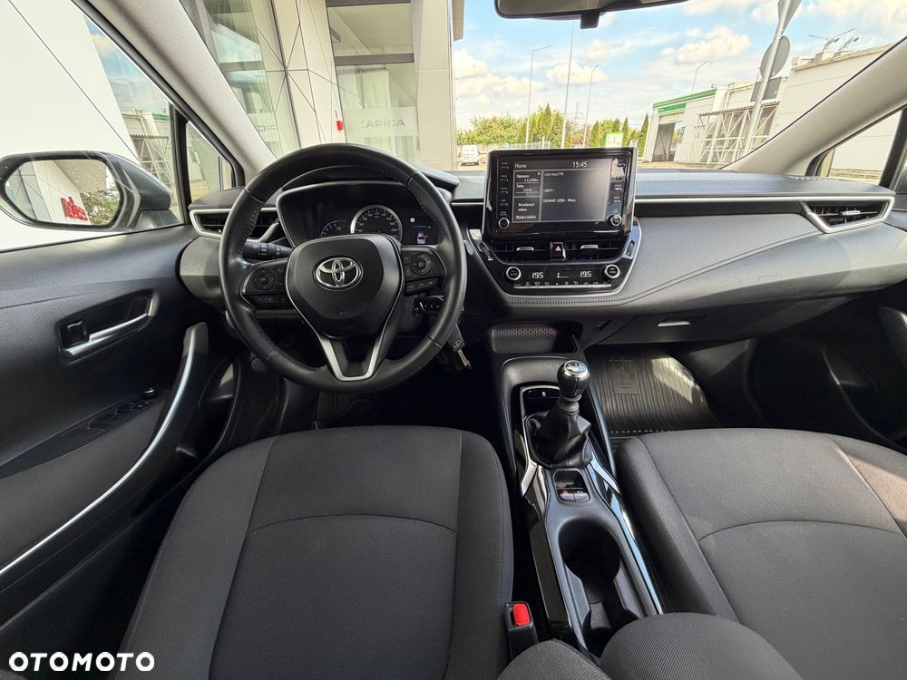 Toyota Corolla 1.5 Comfort - 37