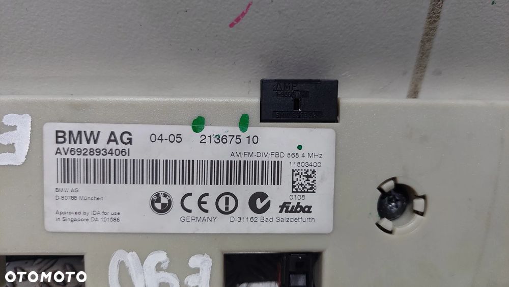 WZMACNIACZ ANTENOWY BMW E90 NR 213675 - 2