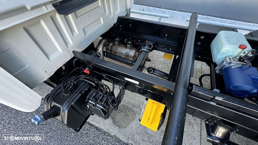 Nissan Cabstar NT 400 3.0 dCi Tri-Basculante - 25