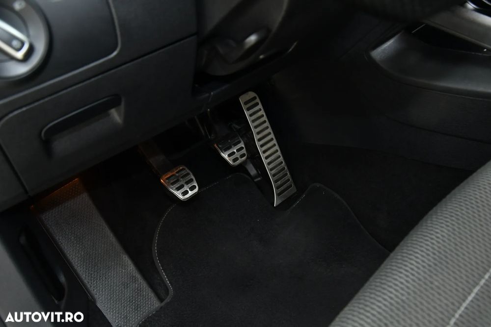 Volkswagen Scirocco 2.0 TDI - 18