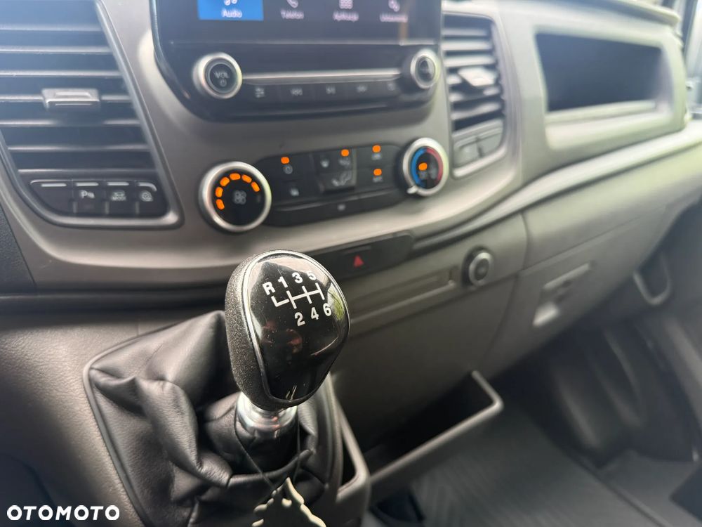 Ford Transit - 16