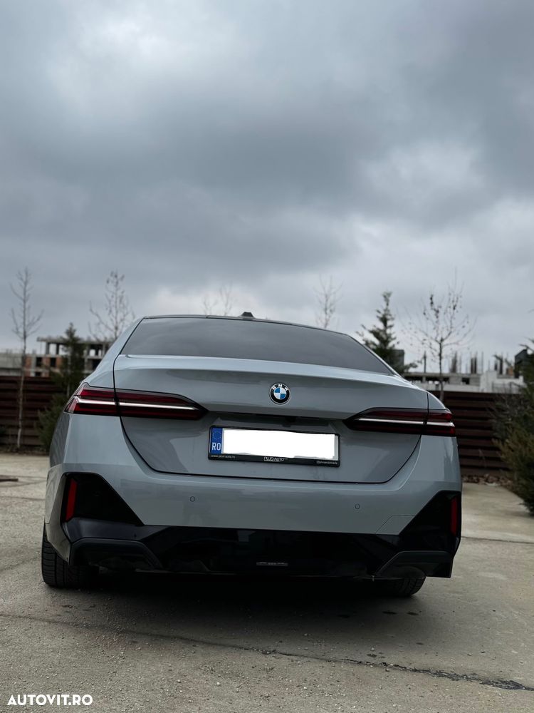 BMW Seria 5 520d xDrive Aut. - 6