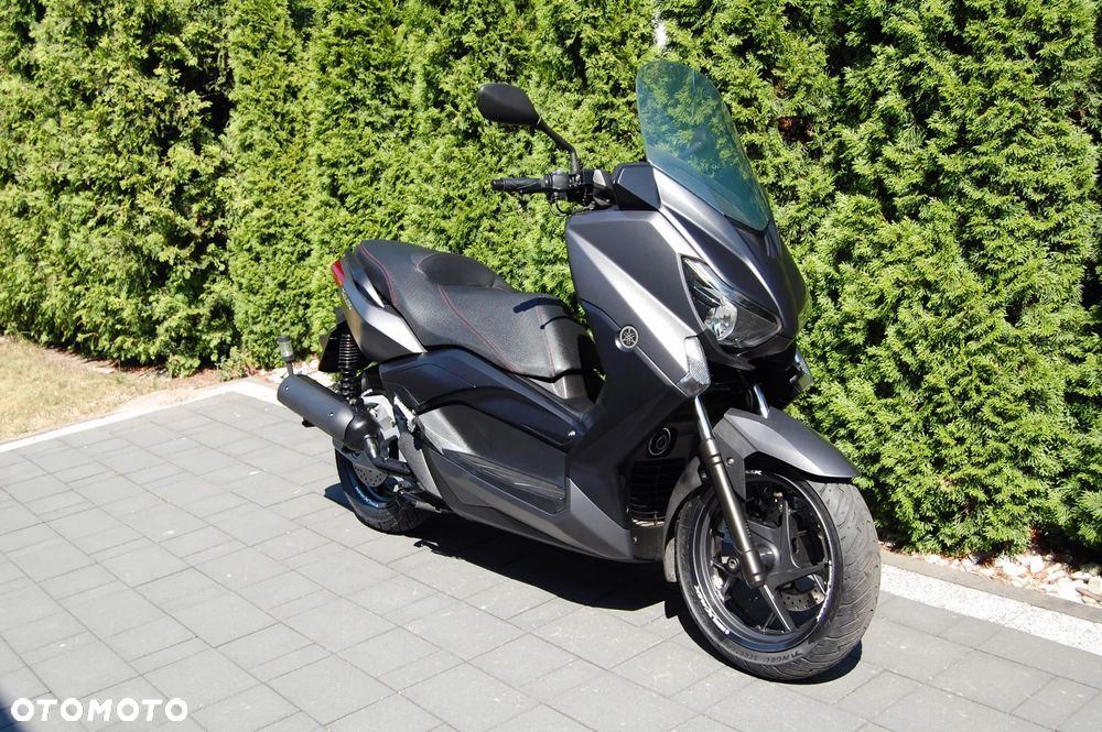 Yamaha X-max