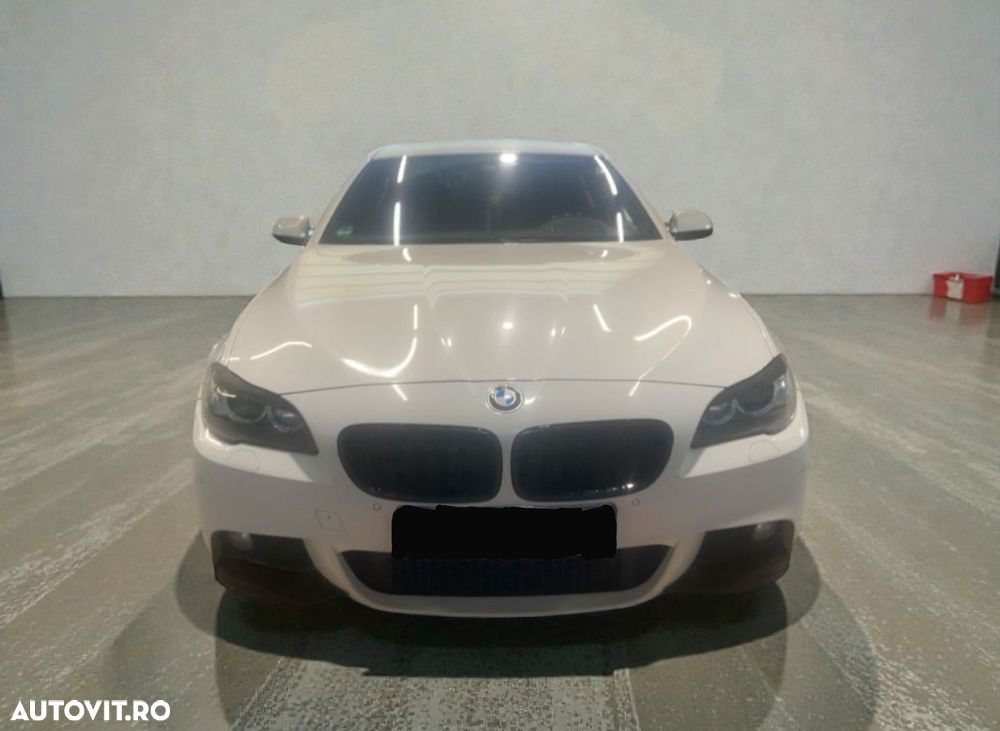 BMW Seria 5 525d Sport-Aut. - 4