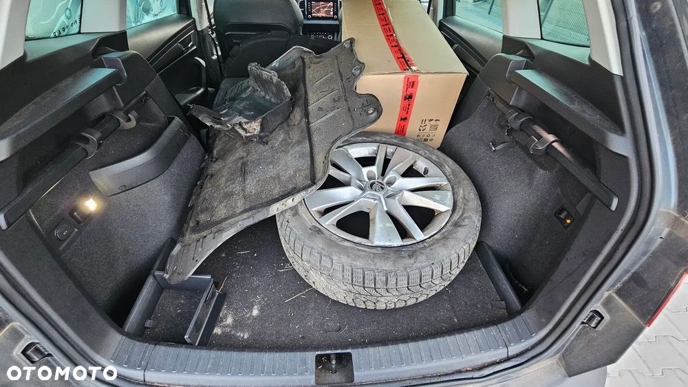 Skoda Karoq 2.0 TDI SCR 4x4 DSG Style - 28