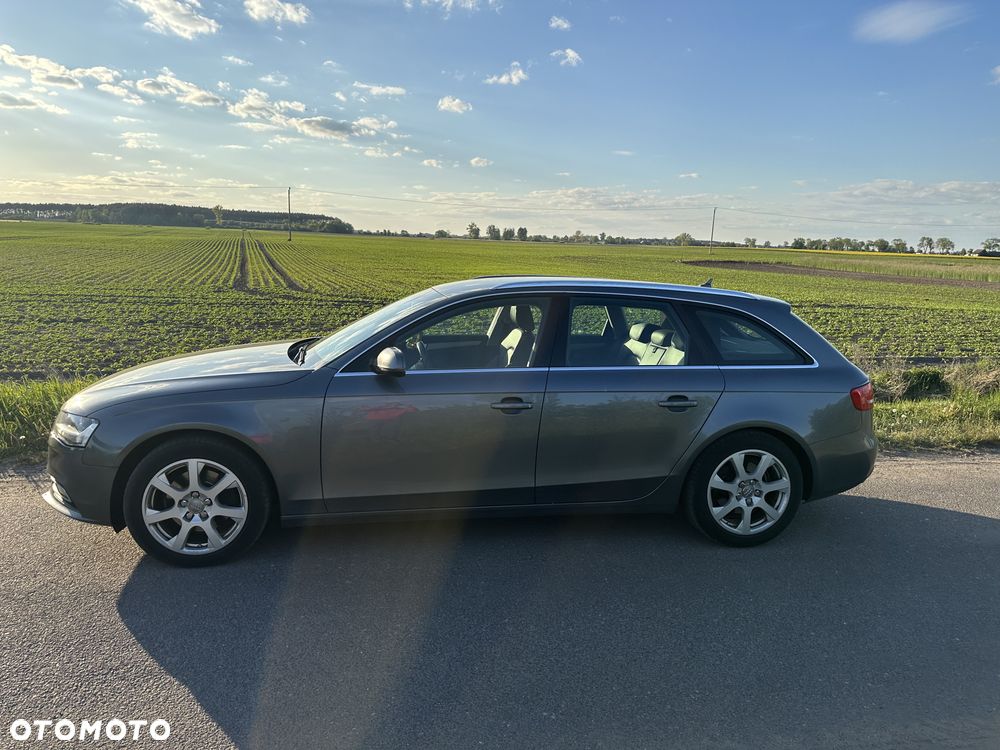 Audi A4 Avant - 9
