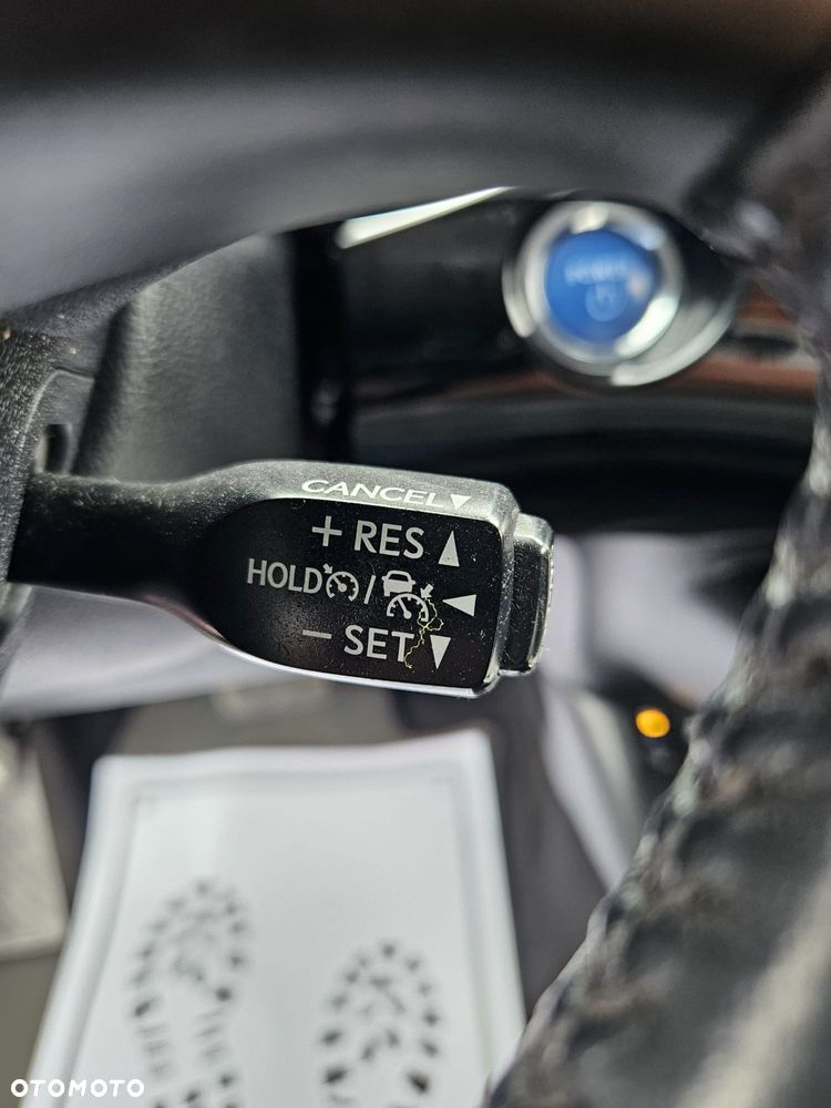 Toyota Prius Hybrid Comfort - 25