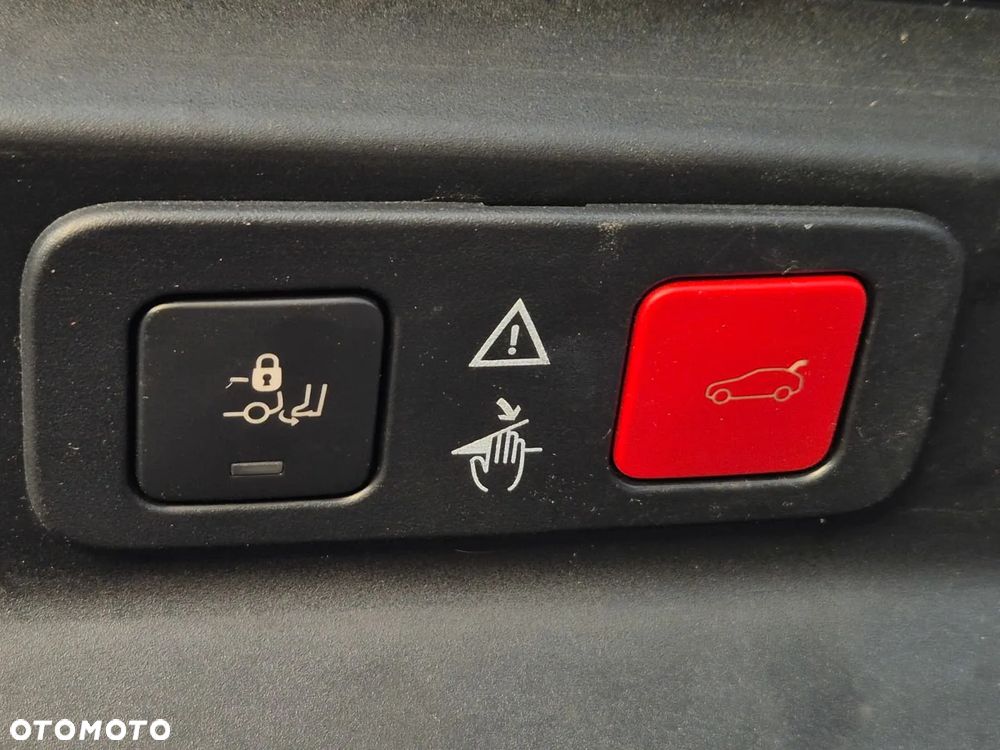 Peugeot 5008 2.0 BlueHDI GT S&S EAT8 - 19