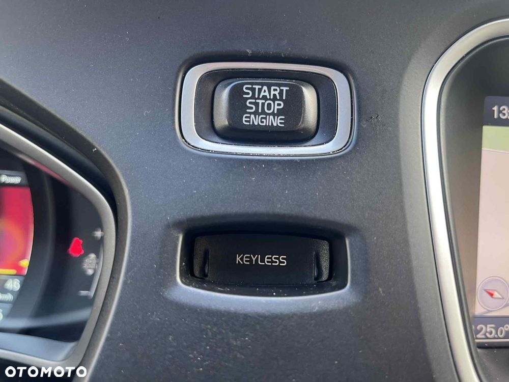 Volvo V40 D2 Momentum - 15