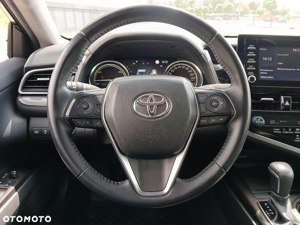 Toyota Camry 2.5 Hybrid Comfort CVT - 26
