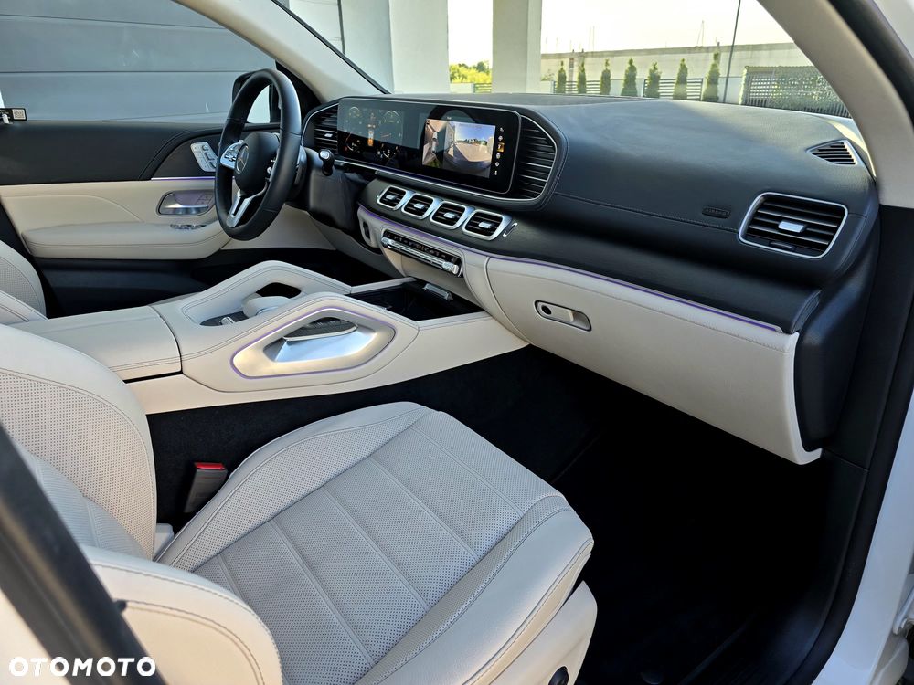 Mercedes-Benz GLE - 12