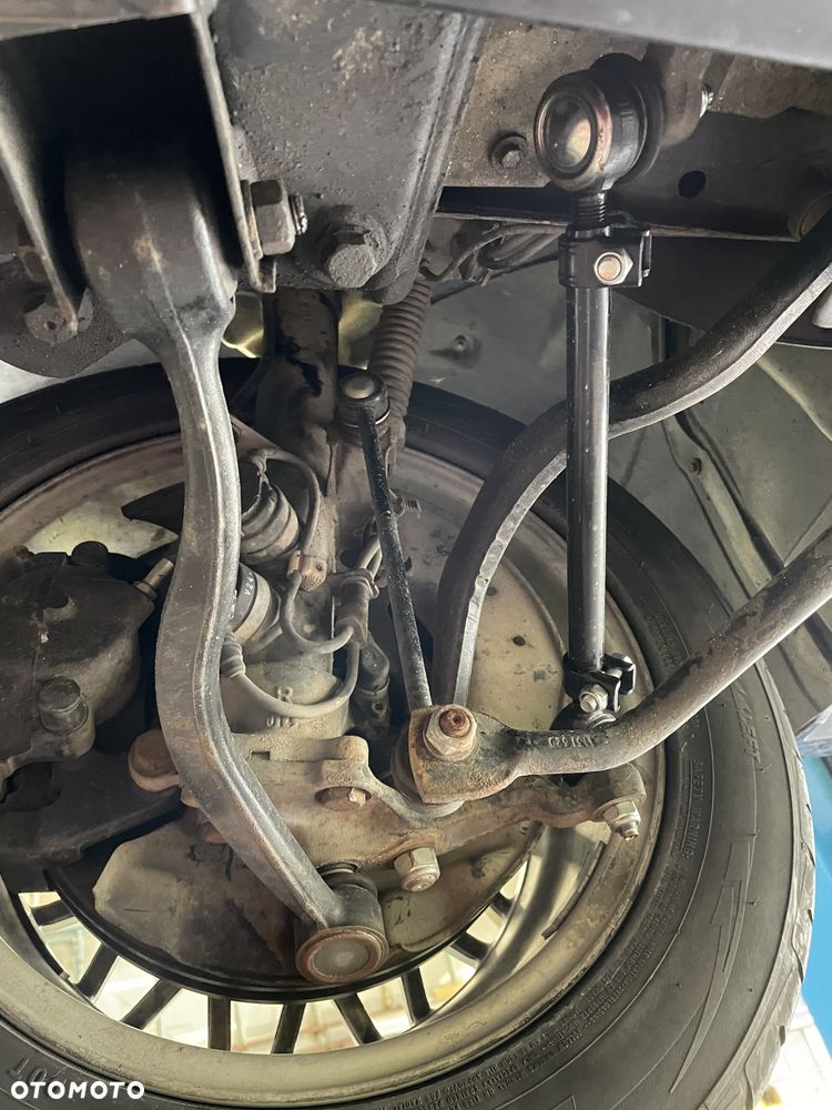 BMW Seria 8 - 36