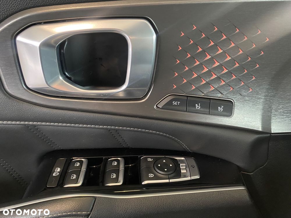 Kia Sorento 1.6 T-GDI HEV Prestige Line 7os - 18