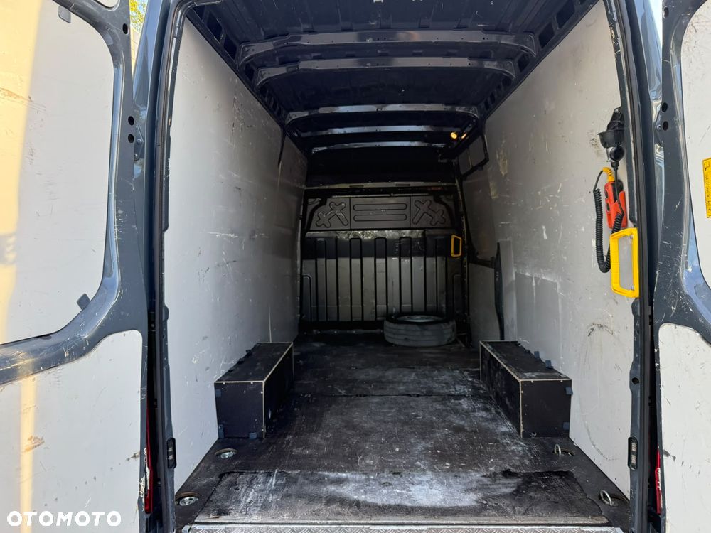 Iveco Daily 35S180, 3.0 180KM, L3H2, HiMatic, Winda, Niski przebieg - 13