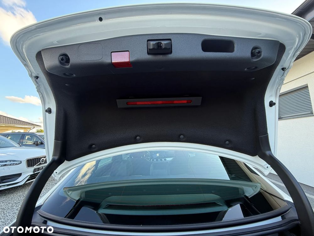 Mercedes-Benz Klasa E 220 d 9G-TRONIC AMG Line - 32