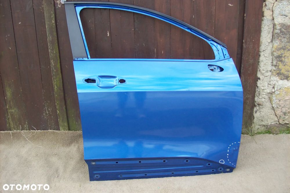 DRZWI PRZEDNIE PRAWE KIA SPORTAGE V ROK 21/25 - 1