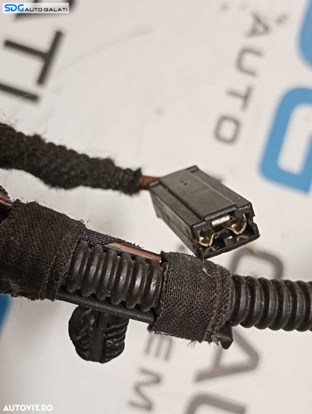 Cablaj Instalatie Electrica Dreapta Haion Haion Capota Portbagaj Volkswagen Golf 5 2004 - 2008 Cod 1K9971148 [M6706] - 2