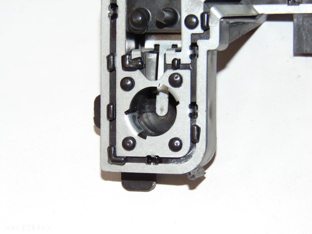 Wkład lampy prawej tylny tył prawy oprawka prawa Peugeot 307 FL lift HB hatchback 05-08r - 10