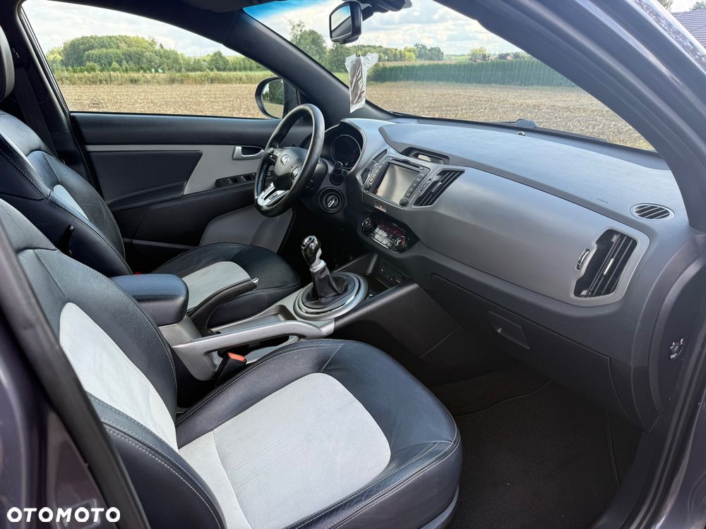 Kia Sportage 2.0 CRDI 4WD Attract - 18
