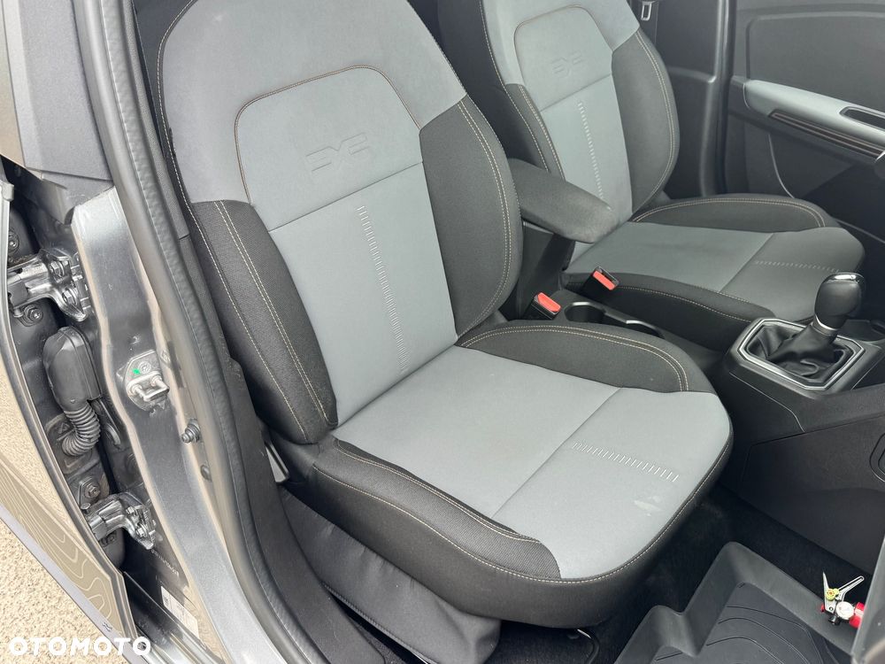 Dacia Jogger 1.6 Full Hybrid 140 Extreme+ MMT 7os - 22