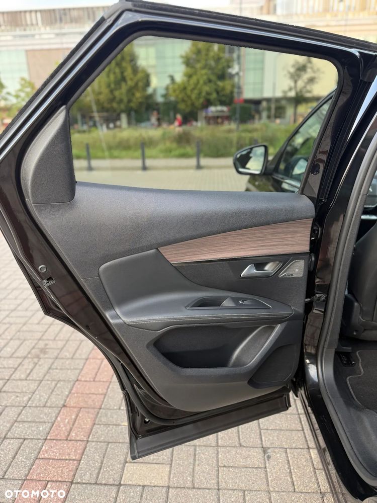 Peugeot 3008 1.6 PureTech GT Pack S&S EAT8 - 13