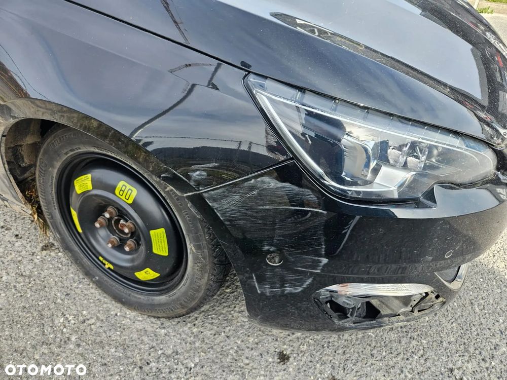 Peugeot 308 1.2 PureTech Allure S&S - 5