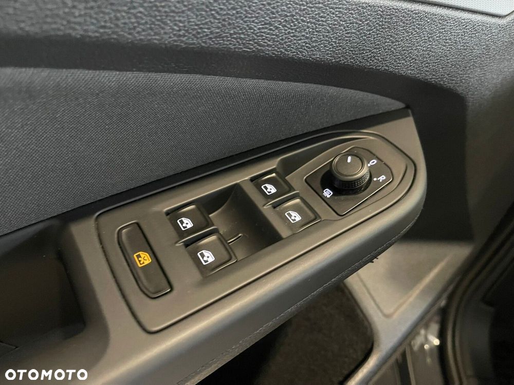 Volkswagen Golf Variant - 24
