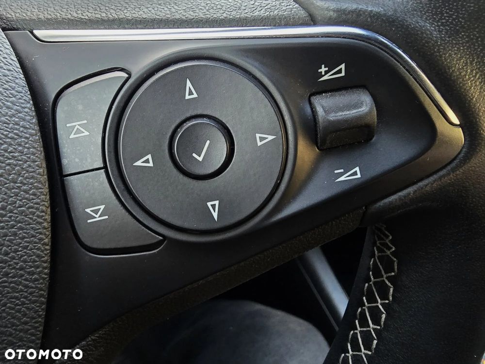 Opel Insignia 2.0 CDTI Business Elegance S&S - 39