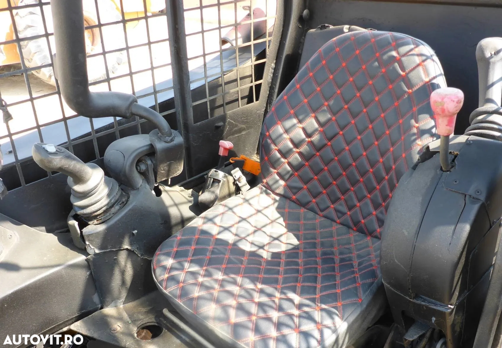 JCB 160 ROBOT Mini încărcător - 3