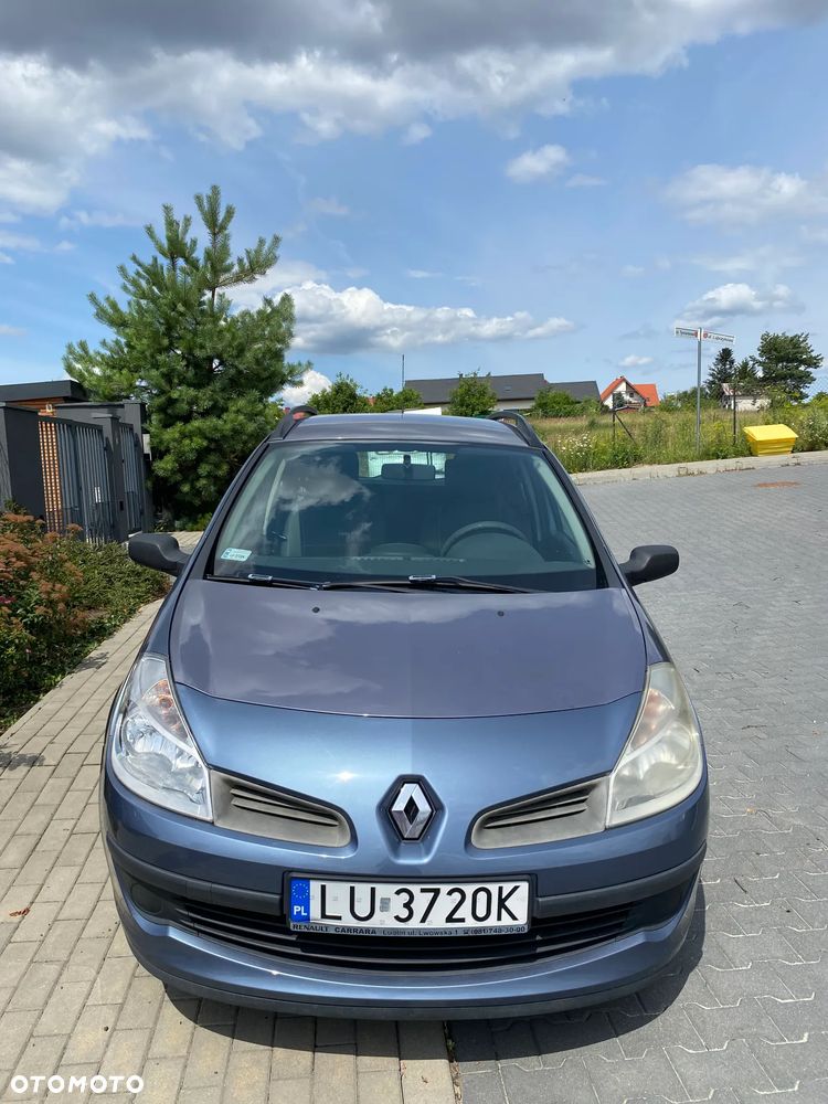 Renault Clio 1.2 16V Authentique - 1