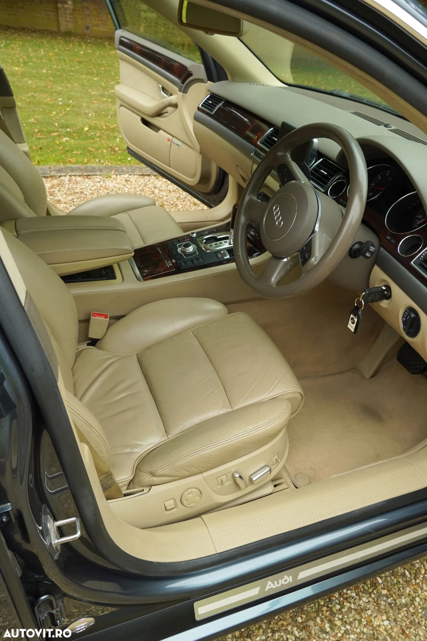 Audi A8 4.2 quattro Aut - 5