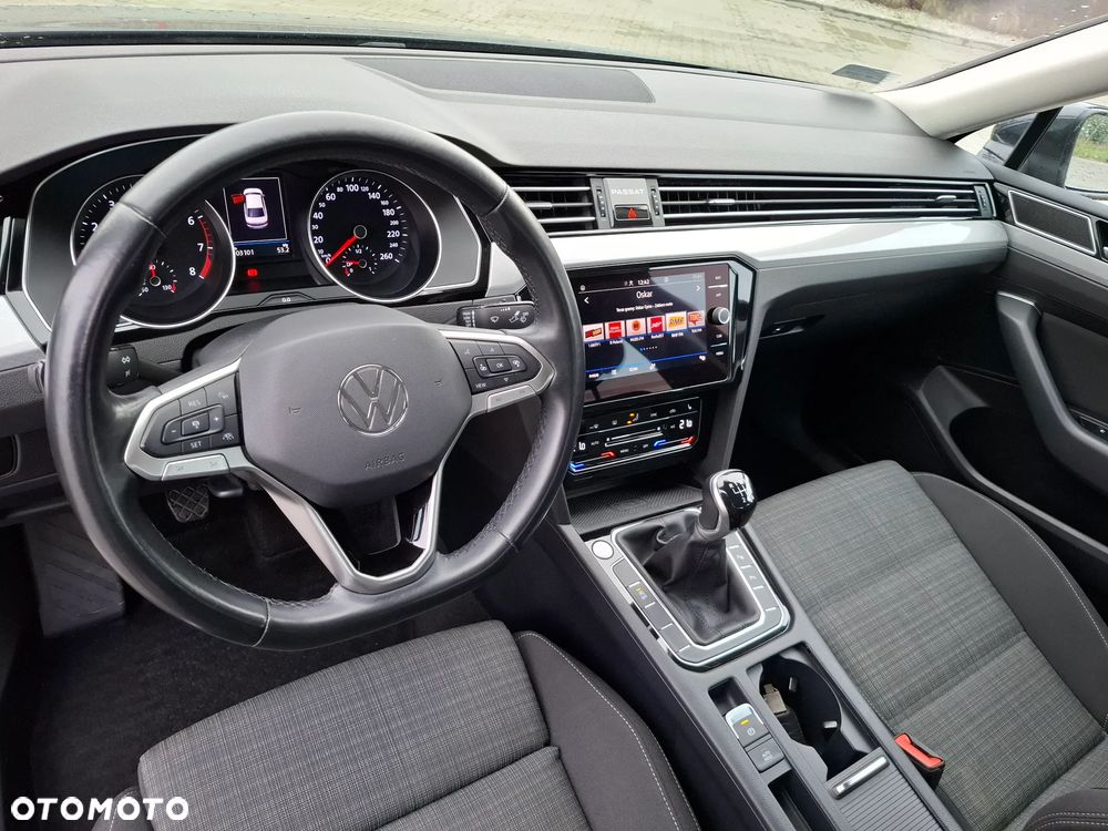 Volkswagen Passat 1.5 TSI EVO Business - 19