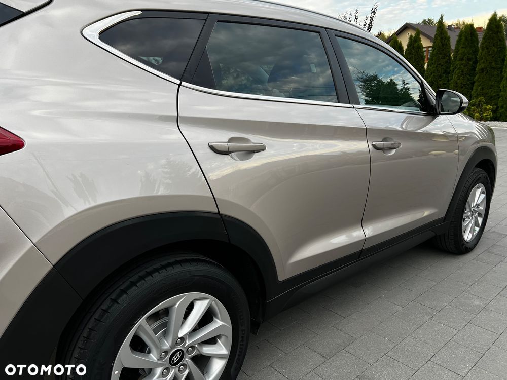Hyundai Tucson blue 1.6 GDi 2WD Navi - 37