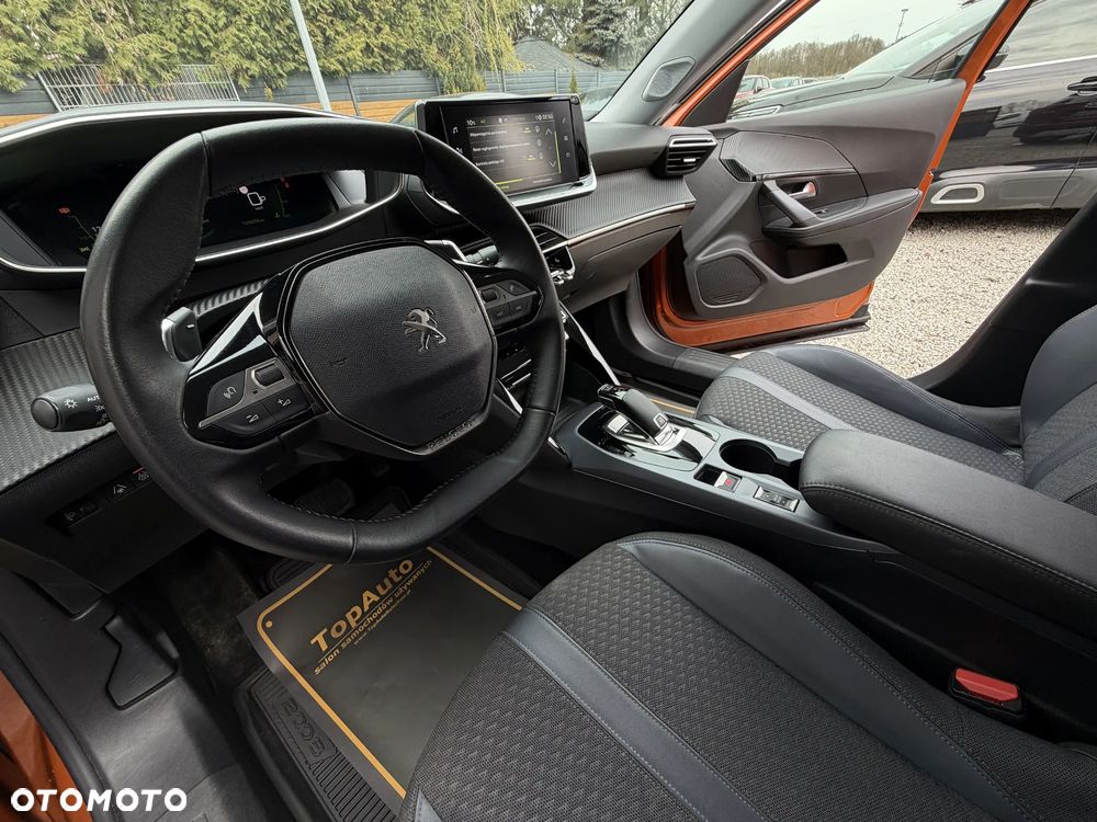 Peugeot 2008 1.5 BlueHDi Allure Pack S&S EAT8 - 19