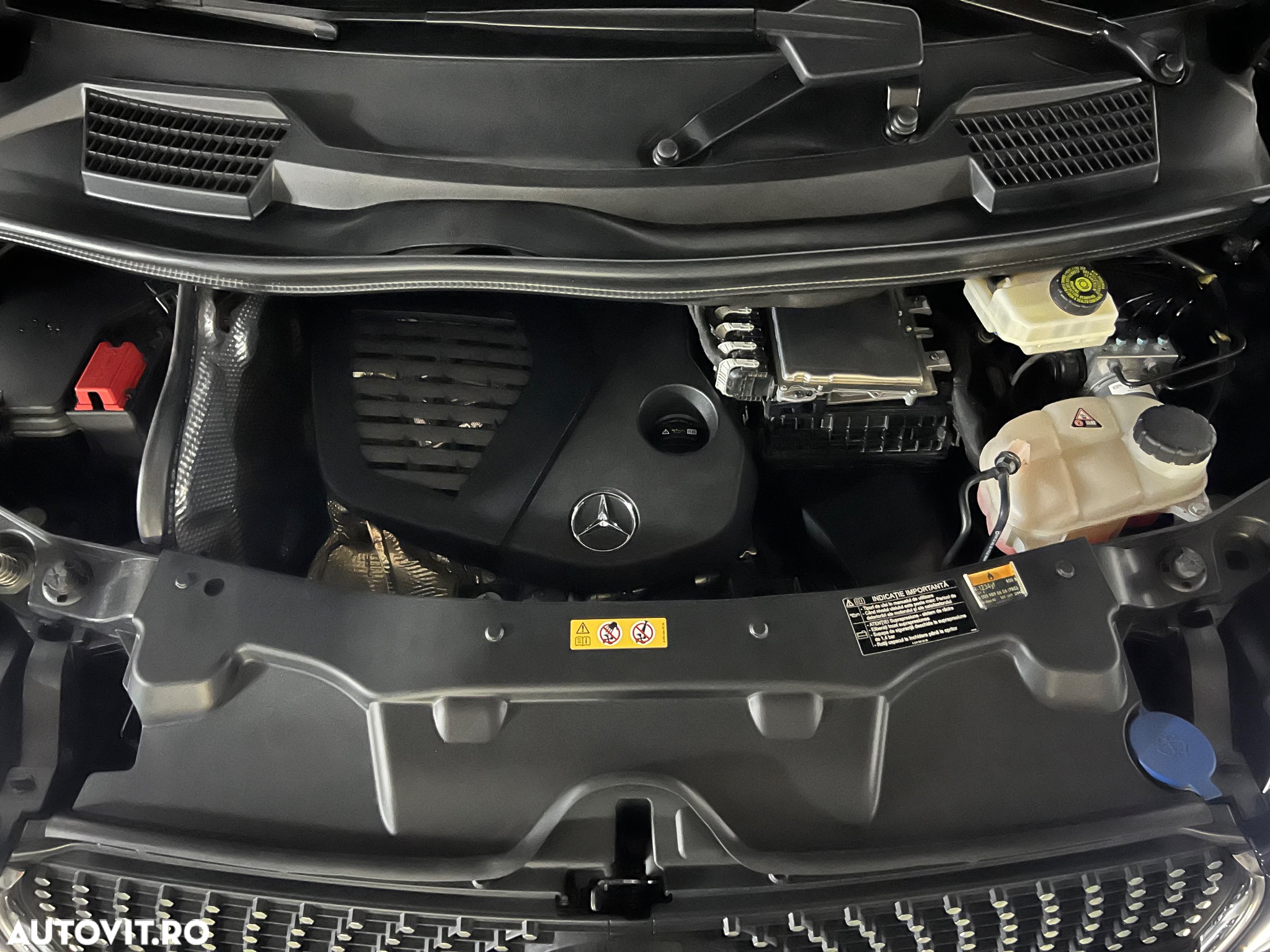 Mercedes-Benz V 300 d Extralung Avantgarde - 22