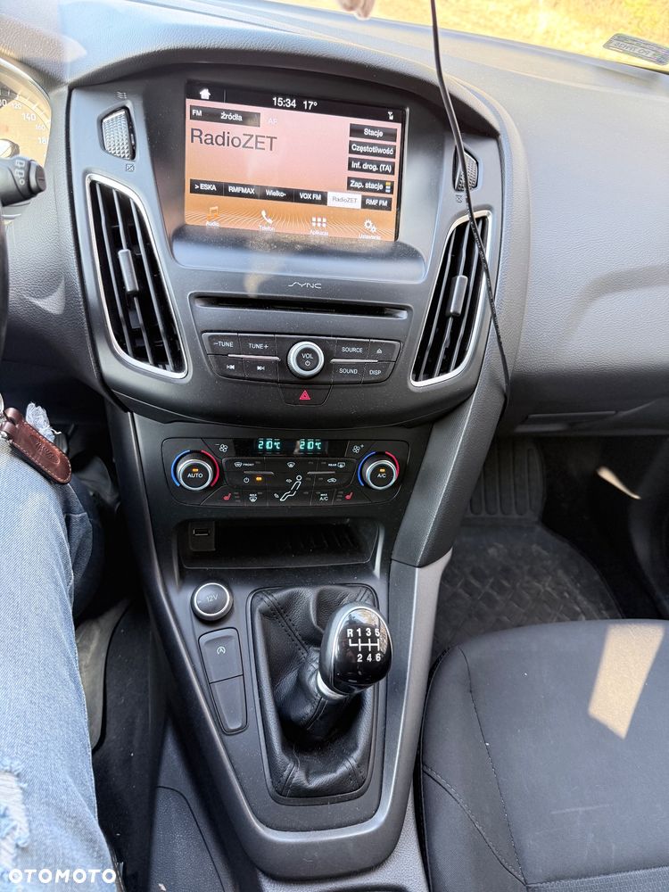 Ford Focus 1.0 EcoBoost SYNC Edition ASS - 6