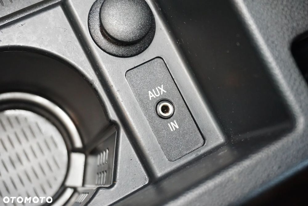 BMW Seria 3 - 36