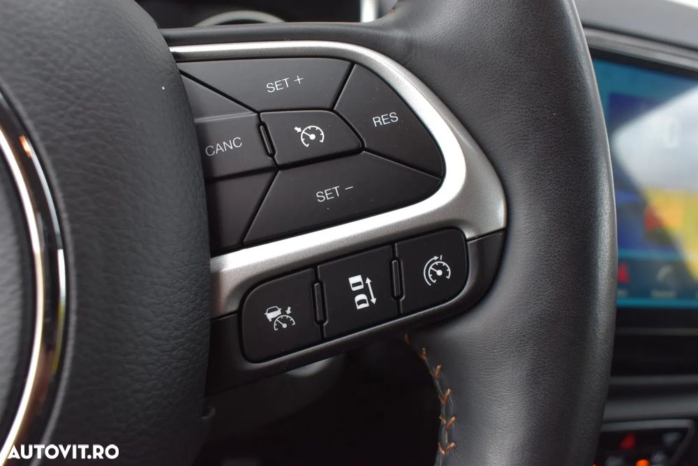 Jeep Compass 2.0 M-Jet 4x4 AT Limited - 13