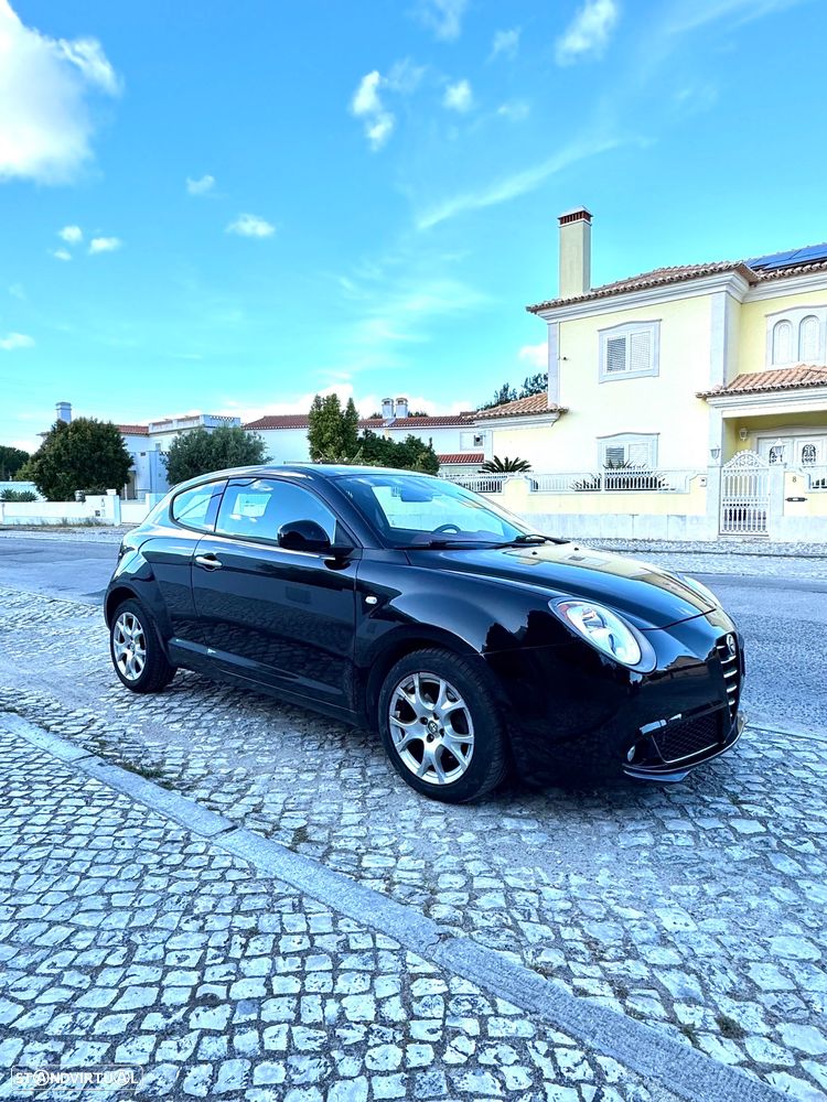 Alfa Romeo MiTo 1.3 JTD Distinctive S&S - 10