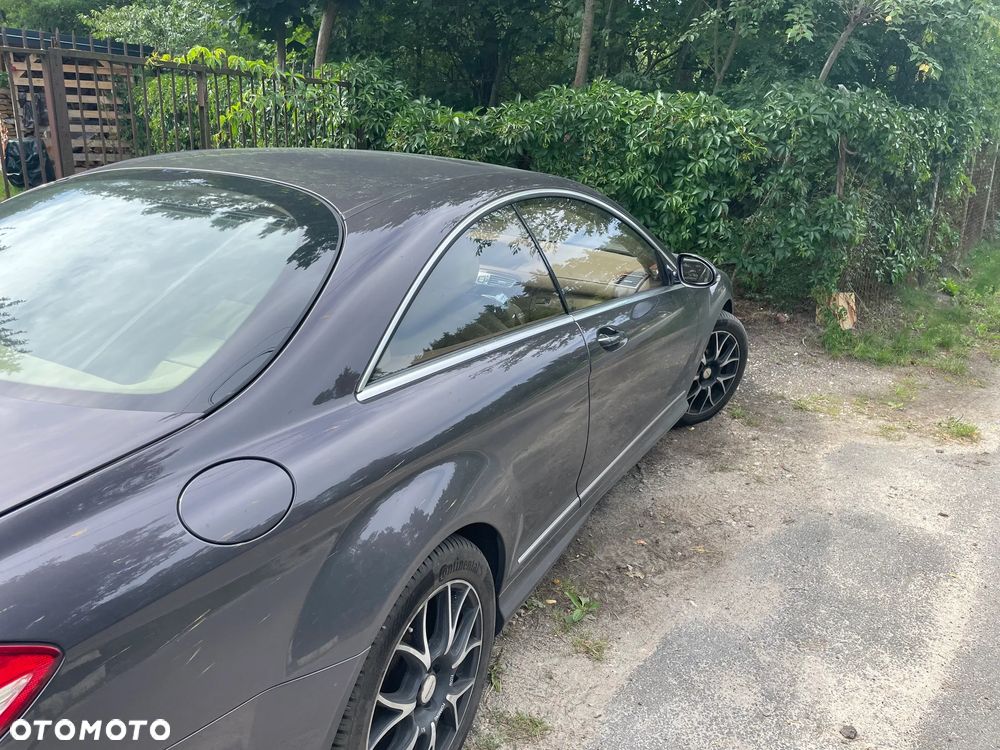 Mercedes-Benz CL 500 4-Matic - 11