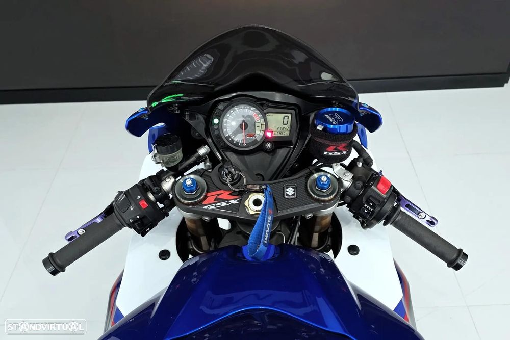 Suzuki GSX-R - 11