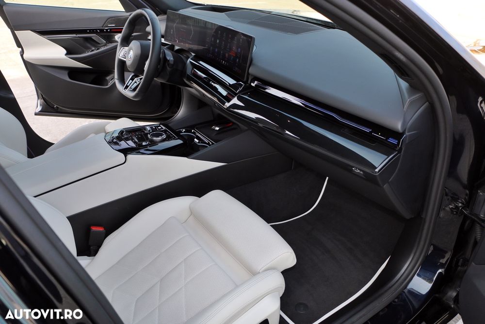 BMW Seria 5 520d Aut. - 35